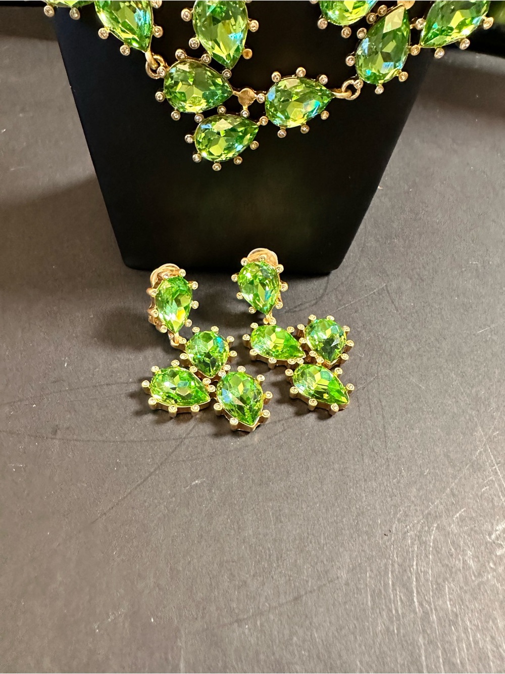Green Glass 18k Goldplated/Stainless Steel Necklace & Earring Set - Picture 2 of 11